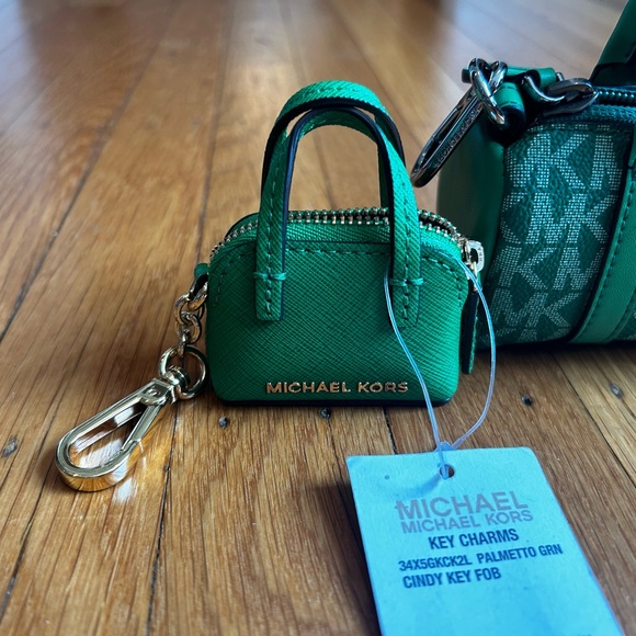 Michael Kors Teeny Keychain set of 2 NWT and NWOT - Picture 6 of 15